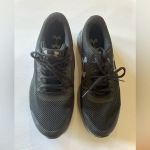 Under Armour Charged Impulse size 9.5 black and grey
